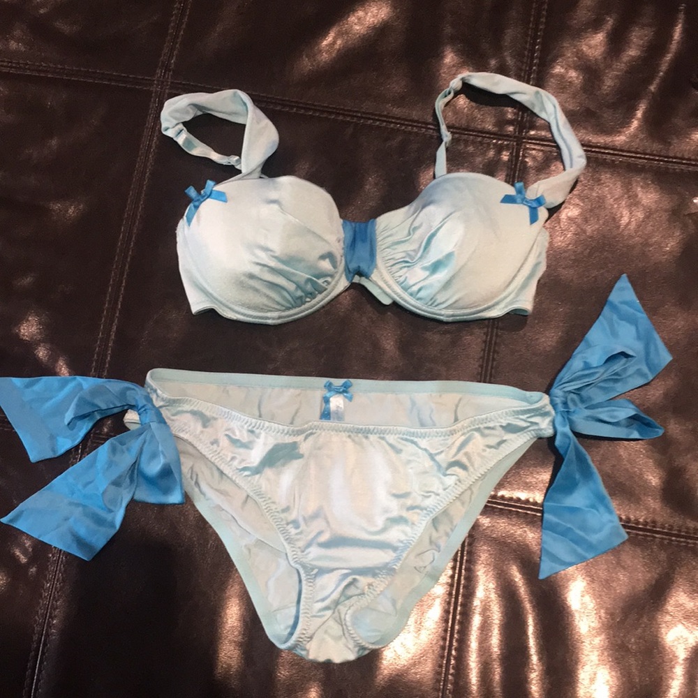 Victoria Secret Sexy Little Thing Bra/Underwear